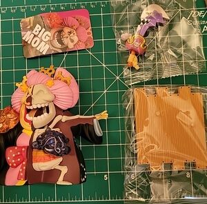 Mighty Jaxx Freeny's Hidden Dissectibles Anime One Piece Wano Figure - Big Mom